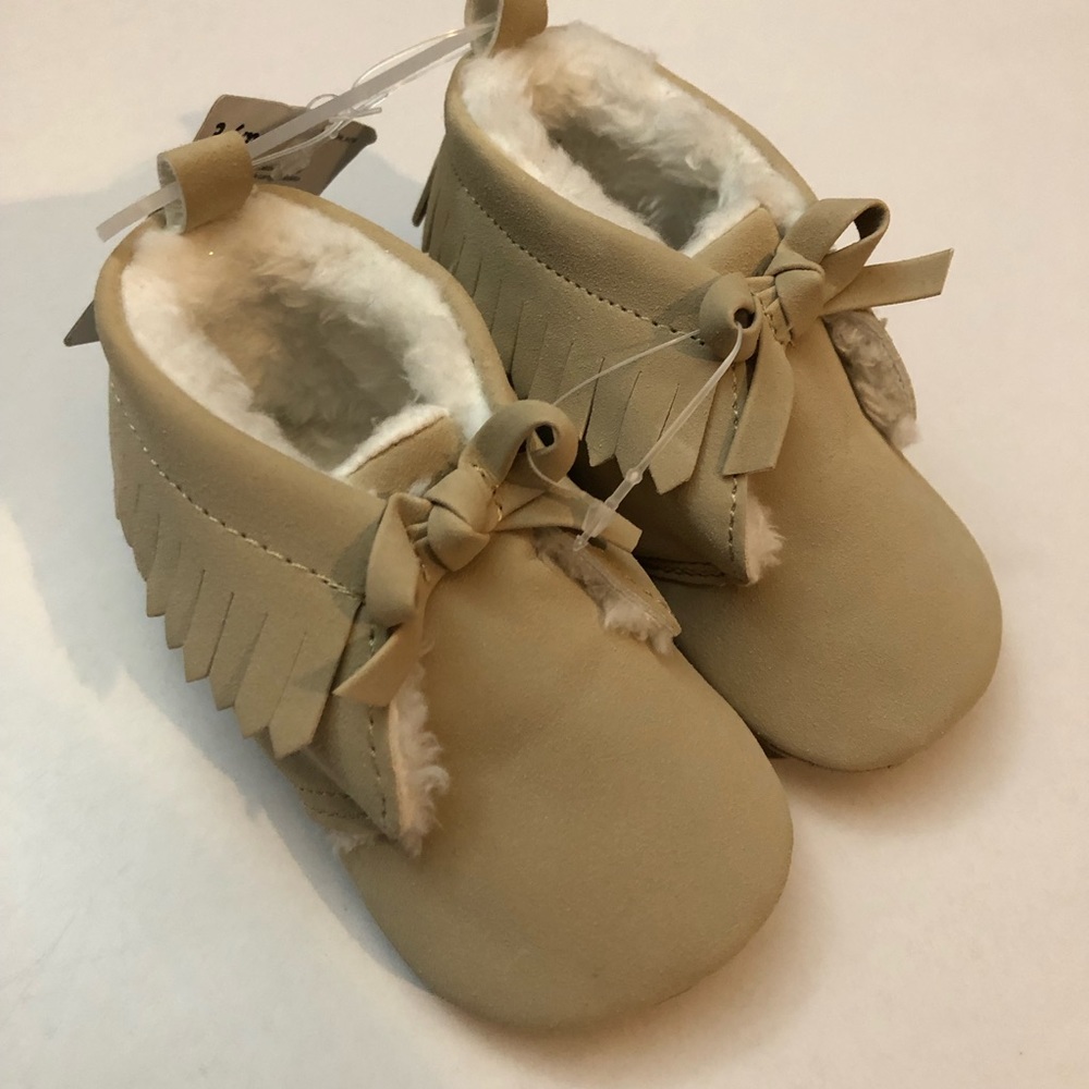 Adorable warm baby  soft shoes